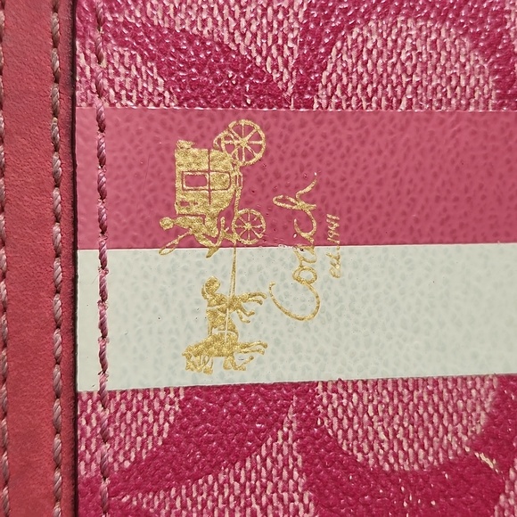 Vintage Pink Coach Accordion-Style Wallet with Orginal Rider Logo on Front - Picture 2 of 11
